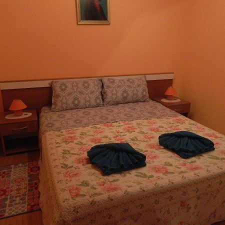 Apartments Vila Vanda Poreč Eksteriør billede