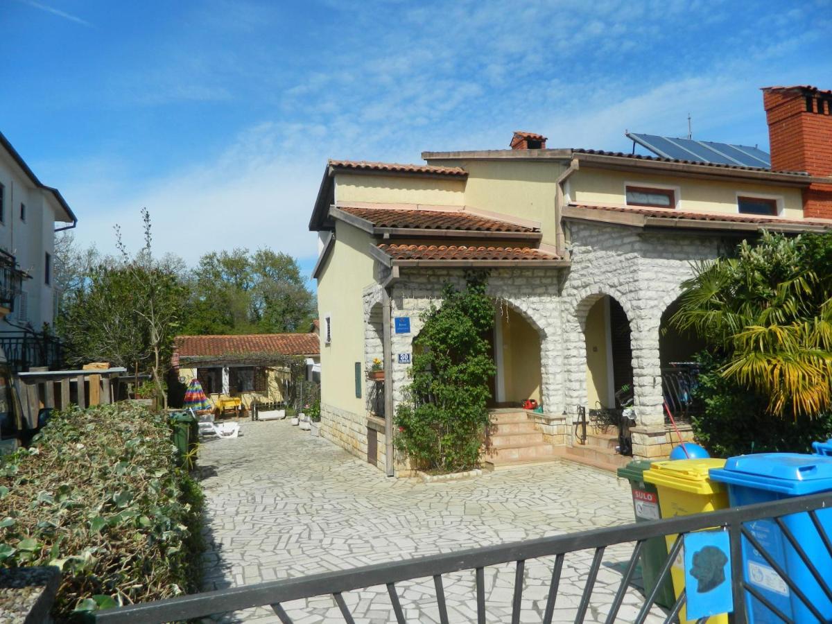 Apartments Vila Vanda Poreč Eksteriør billede