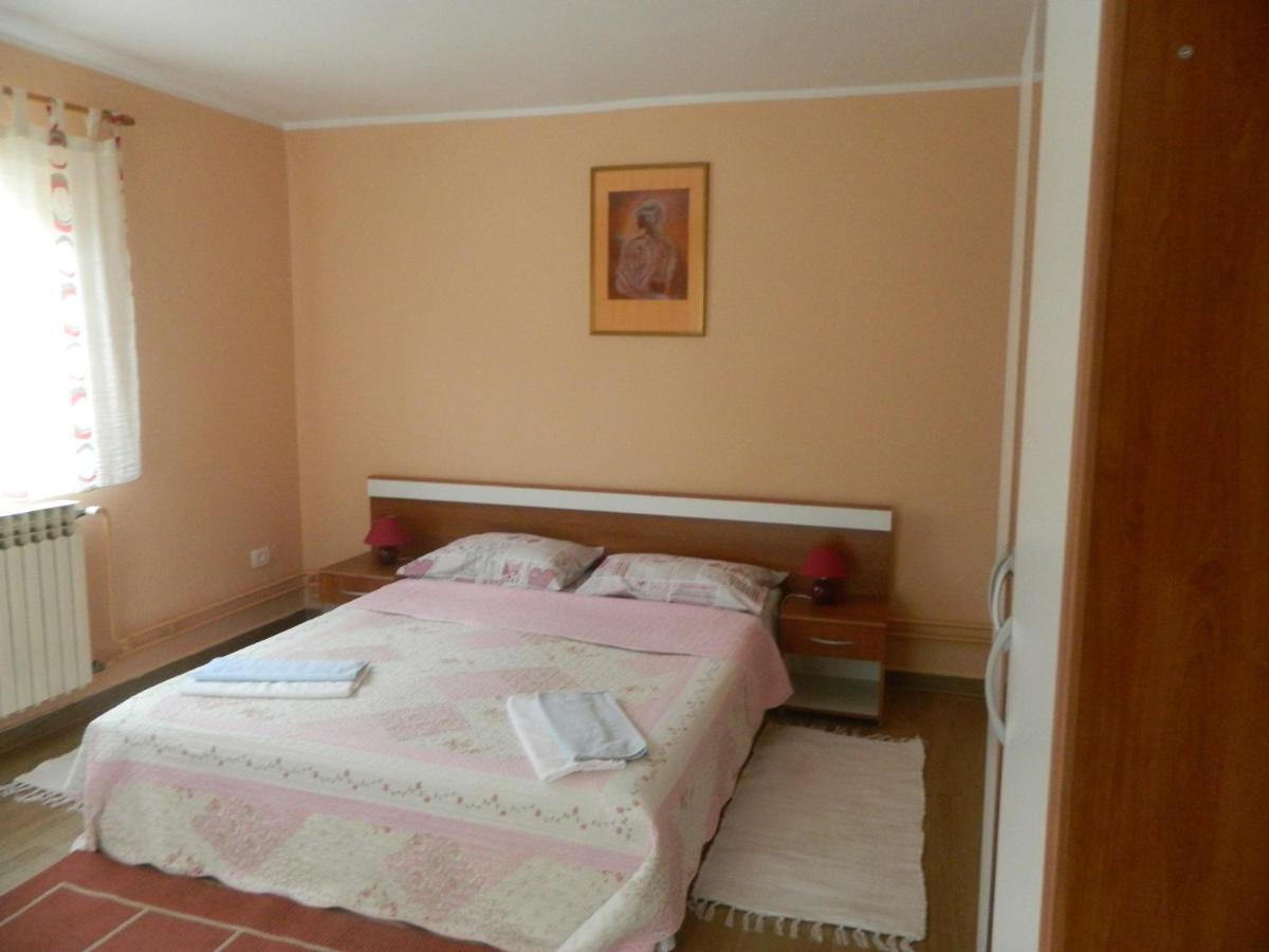 Apartments Vila Vanda Poreč Eksteriør billede