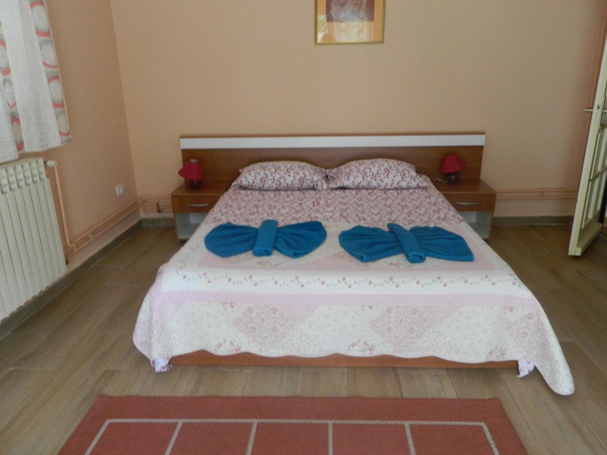 Apartments Vila Vanda Poreč Eksteriør billede