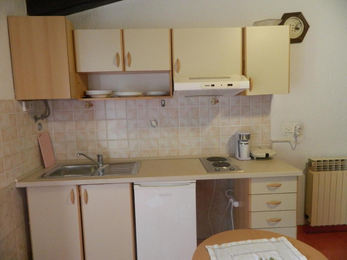 Apartments Vila Vanda Poreč Eksteriør billede